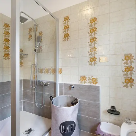 Gianluca Dom wakacyjny