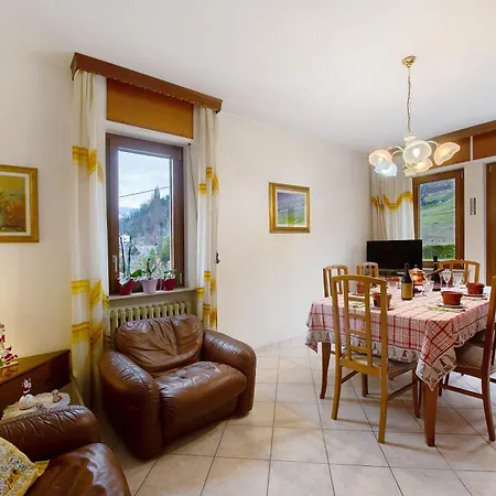 Gianluca Semesterbostad *